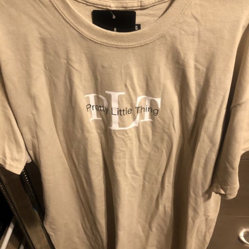 Pretty Little Thing Oversized Slogan T Shirt